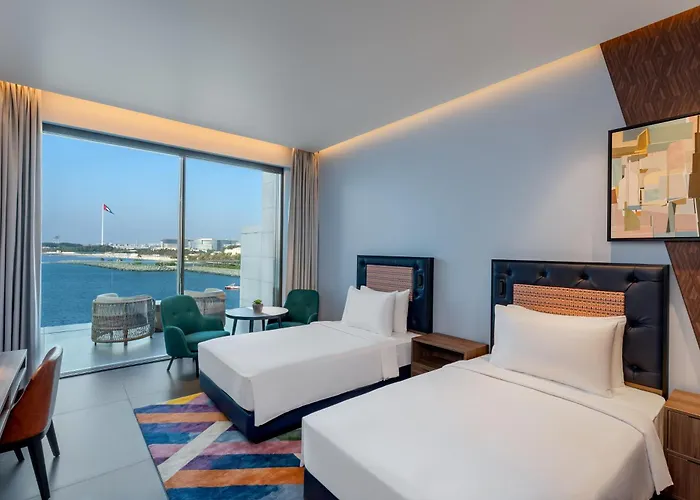  Hyatt Centric Jumeirah
